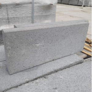 Бордюр тротуарний 500х200х50 (коричневий)